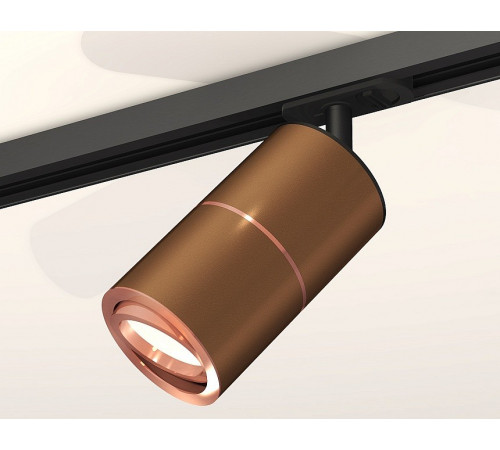 Комплект трекового светильника Ambrella Light Track System XT7404004 (A2537, C7404x2, A2073, N7005) Комплект трекового светильника Ambrella Light Track System XT7404004 (A2537, C7404x2, A2073, N7005)