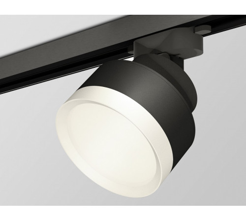 Трековый светильник Ambrella Light Track System XT8102001 (A2526, A2106, C8102, N8112)
