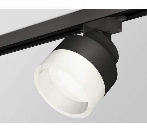 Трековый светильник Ambrella Light Track System XT8102020 (A2526, A2106, C8102, N8401)