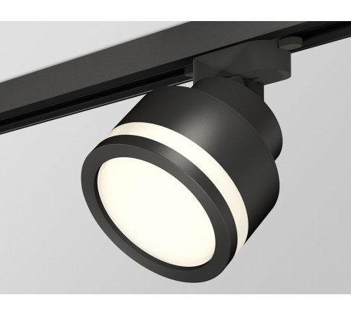 Трековый светильник Ambrella Light Track System XT8102022 (A2526, A2106, C8102, N8415)