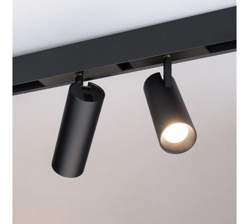 Трековый светодиодный светильник Arlight Mag-Spot-45-R65-18W Day4000 033086