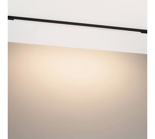 Трековый магнитный светильник Arlight MAG-MICROCOSM-STRIP-L600-10W Warm3000 (BK, 100 deg, 24V) 043267 Трековый магнитный светильник Arlight MAG-MICROCOSM-STRIP-L600-10W Warm3000 (BK, 100 deg, 24V) 043267