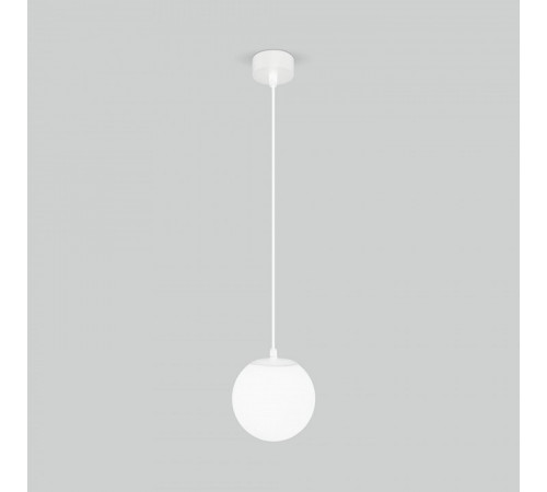 Уличный подвесной светильник Elektrostandard Sfera 35158/H белый 4690389187919 a061033 Уличный подвесной светильник Elektrostandard Sfera 35158/H белый 4690389187919 a061033