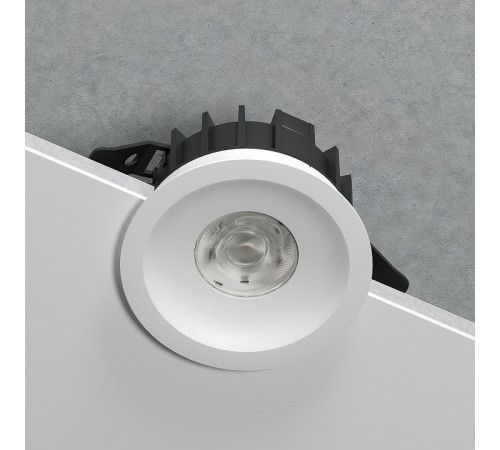 Встраиваемый светильник Elektrostandard Combi 25068/LED 4690389211584 a069007 Встраиваемый светильник Elektrostandard Combi 25068/LED 4690389211584 a069007
