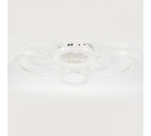 Потолочная люстра Escada Avani 10258/4LED