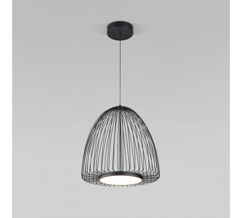 Подвесной светильник Eurosvet Comodita 40010/1 LED черный a069296