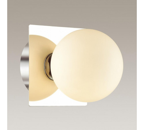 Бра Lumion Astrid 4566/1W Бра Lumion Astrid 4566/1W