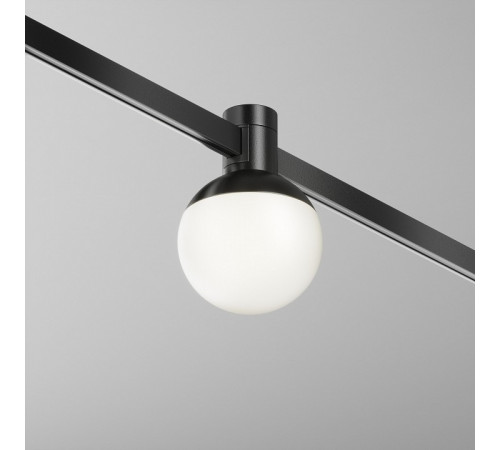Трековый магнитный светильник Maytoni Luna TR149-1-5W4K-B