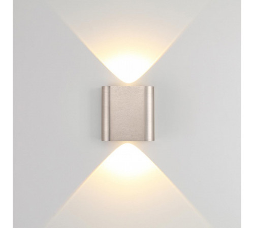 Настенный светильник Odeon Light Hightech Magnum 7106/2WL