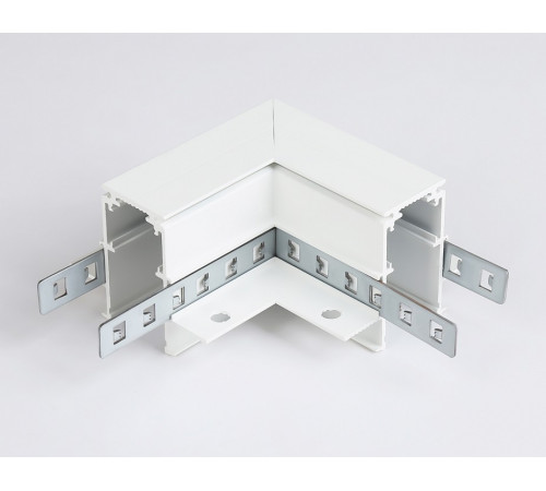 Коннектор угловой для шинопровода Ambrella Light Track System GL3352 Коннектор угловой для шинопровода Ambrella Light Track System GL3352