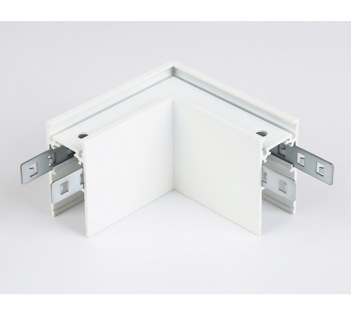 Коннектор угловой для шинопровода Ambrella Light Track System GL3369 Коннектор угловой для шинопровода Ambrella Light Track System GL3369