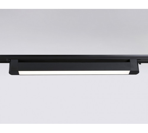 Трековый однофазный светильник Ambrella Light Track system GL6739