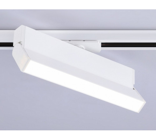 Трековый однофазный светильник Ambrella Light Track System GL6806