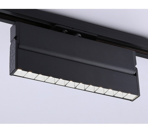 Трековый однофазный светильник Ambrella Light Track System GL6819