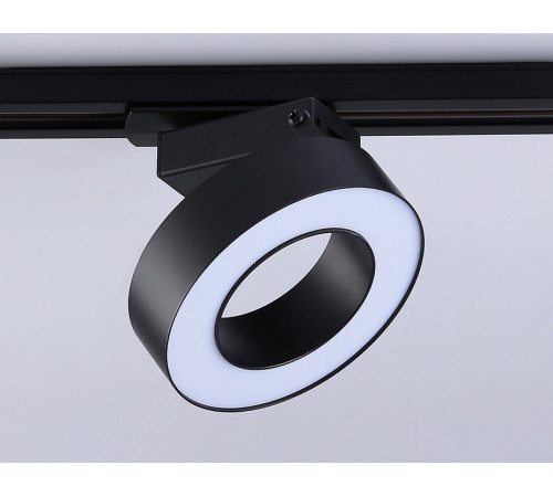 Трековый однофазный светильник Ambrella Light Track System GL6868 Трековый однофазный светильник Ambrella Light Track System GL6868