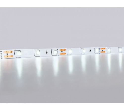 Светодиодная лента Ambrella Light LED Strip 12В 2835 4,8Вт/м 6500K 5м IP20 GS1003