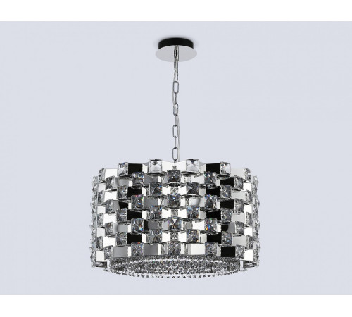 Подвесная люстра Ambrella Light High Light Crystal LH41001