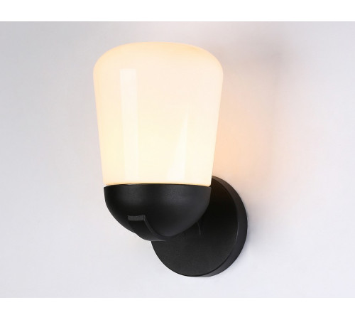 Уличный настенный светильник Ambrella Light Garden ST2083 Уличный настенный светильник Ambrella Light Garden ST2083