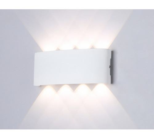 Уличный настенный светильник Ambrella Light Garden ST4461