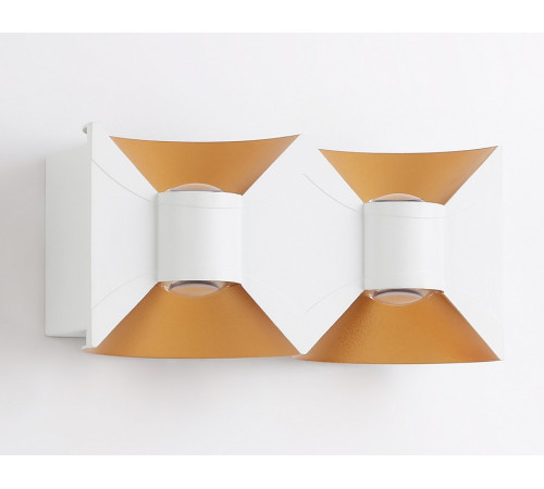 Уличный настенный светильни Ambrella Light Garden ST4475
