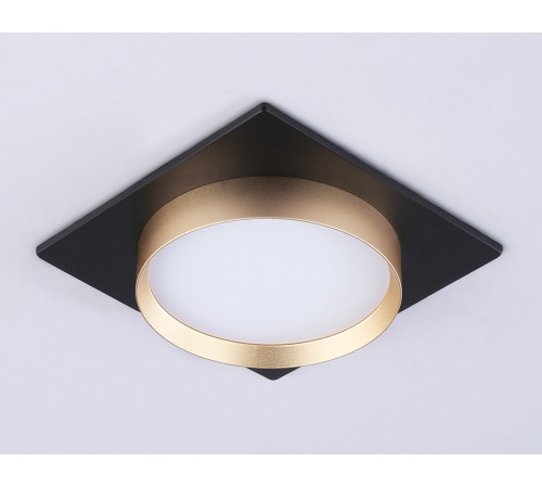 Встраиваемый светильник Ambrella Light Techno Spot GX53 Acrylic tech TN5232 Встраиваемый светильник Ambrella Light Techno Spot GX53 Acrylic tech TN5232