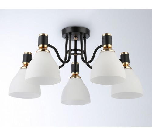 Потолочная люстра Ambrella Light Modern TR303307