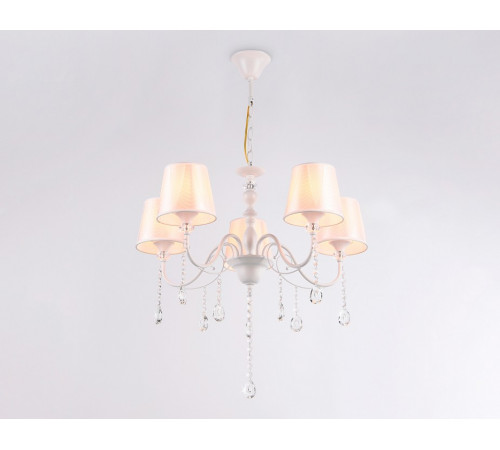 Подвесная люстра Ambrella Light Modern TR4603
