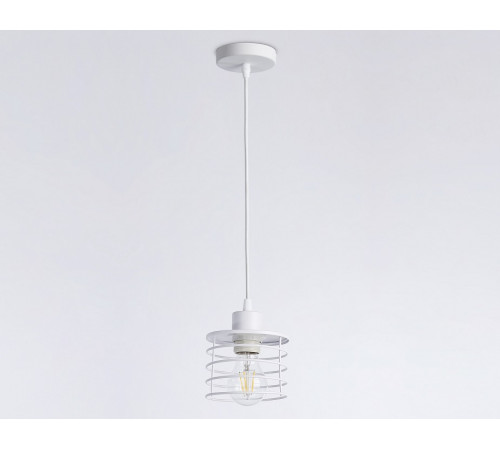 Подвесной светильник Ambrella Light Traditional TR8065 Подвесной светильник Ambrella Light Traditional TR8065