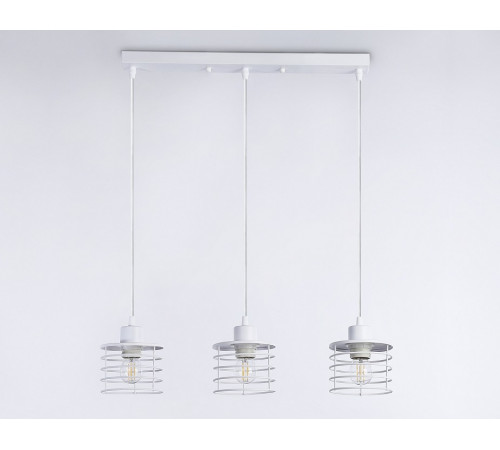 Подвесной светильник Ambrella Light Traditional TR8072 Подвесной светильник Ambrella Light Traditional TR8072