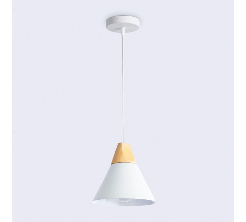 Подвесной светильник Ambrella Light Traditional TR8195