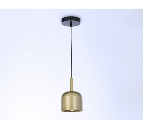 Подвесной светильник Ambrella Light Traditional TR97113