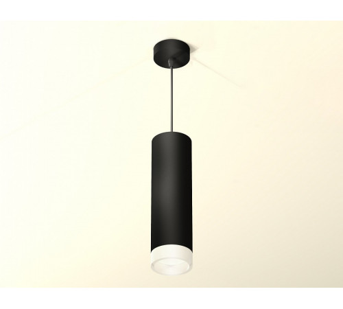 Подвесной светильник Ambrella Light Techno Spot XP8192002 (A2333, C8192, N8401)