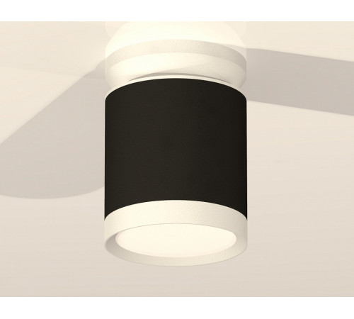 Потолочный светильник Ambrella Light Techno Spot XS8142015 (N8901, C8142, N8112) Потолочный светильник Ambrella Light Techno Spot XS8142015 (N8901, C8142, N8112)