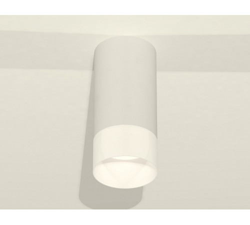 Потолочный светильник Ambrella Light Techno Spot XS8161003 (C8161, N8402) Потолочный светильник Ambrella Light Techno Spot XS8161003 (C8161, N8402)