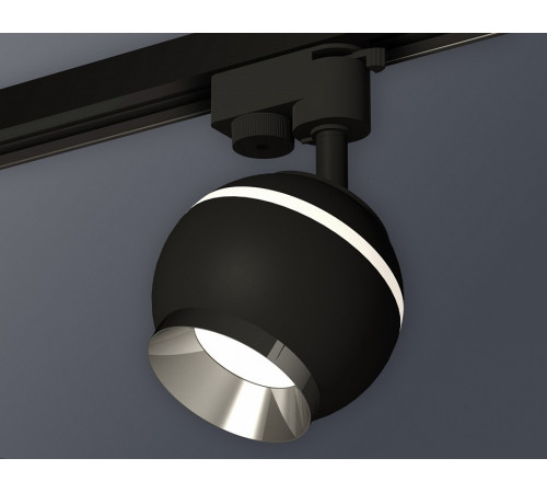 Трековый однофазный светильник с подсветкой Ambrella Light Track System XT1102003 (A2521, C1102, N7032) Трековый однофазный светильник с подсветкой Ambrella Light Track System XT1102003 (A2521, C1102, N7032)