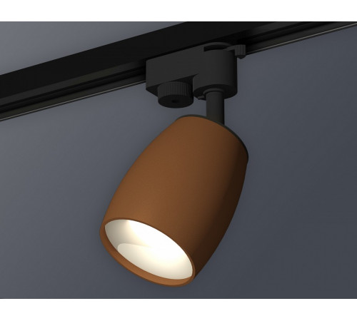 Трековый однофазный светильник Ambrella Light Track System XT1124030 (A2521, C1124, N7010)