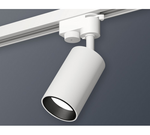 Трековый однофазный светильник Ambrella Light Track System XT6322021 (A2520, C6322, N6111)