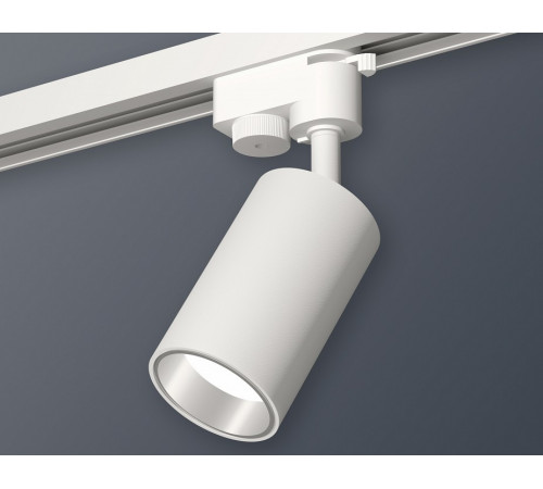 Трековый однофазный светильник Ambrella Light Track System XT6322022 (A2520, C6322, N6112)