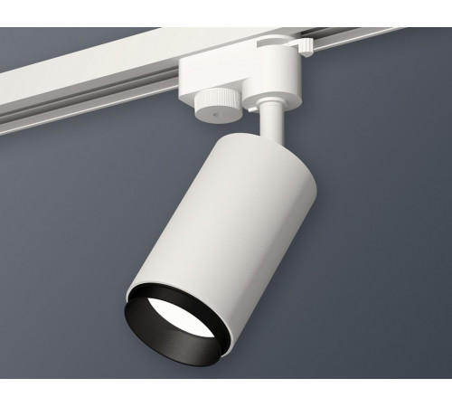 Трековый однофазный светильник Ambrella Light Track System XT6322041 (A2520, C6322, N6121)