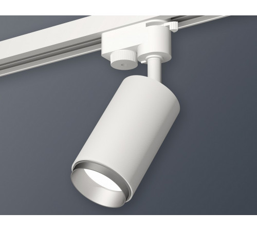 Трековый однофазный светильник Ambrella Light Track System XT6322043 (A2520, C6322, N6123)