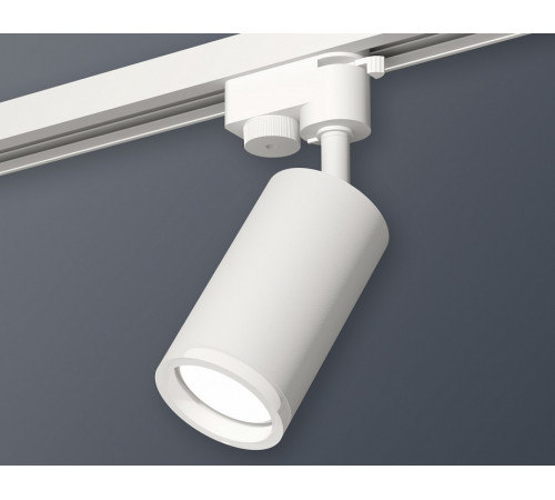 Трековый однофазный светильник Ambrella Light Track System XT6322140 (A2520, C6322, N6245)