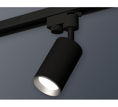 Трековый однофазный светильник Ambrella Light Track System XT6323004 (A2521, C6323, N6104)
