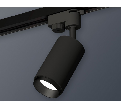 Трековый однофазный светильник Ambrella Light Track System XT6323041 (A2521, C6323, N6121)
