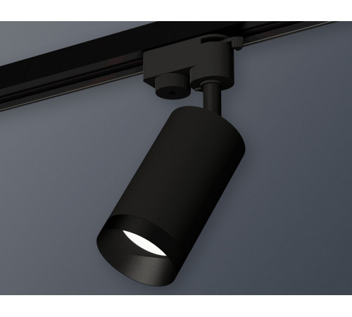 Трековый однофазный светильник Ambrella Light Track System XT6323061 (A2521, C6323, N6131)