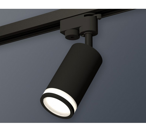 Трековый однофазный светильник Ambrella Light Track System XT6323101 (A2521, C6323, N6221)