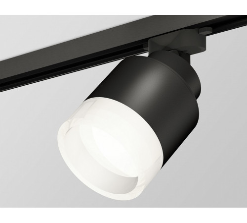 Трековый светильник Ambrella Light Track System XT8111001 (A2526, A2106, C8111, N8401)