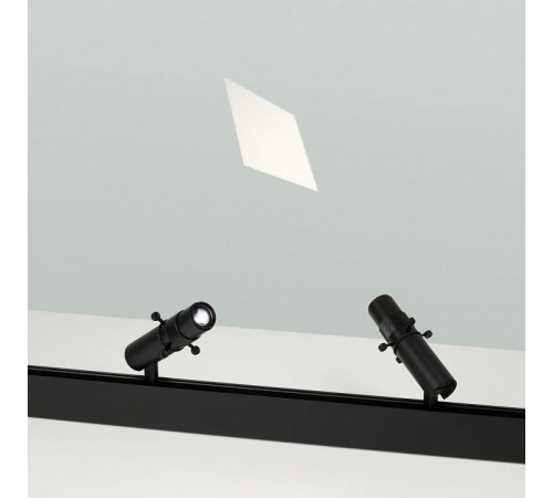 Трековый магнитный светильник Arlight MAG-ORIENT-SPOT-CROP-ZOOM-TC-R35-6W Day4000 (BK, 19-29 deg, 48V) 045066