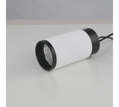 Накладной светильник iLedex Delta 1954-10W-3000K-36 BK+WH Накладной светильник iLedex Delta 1954-10W-3000K-36 BK+WH