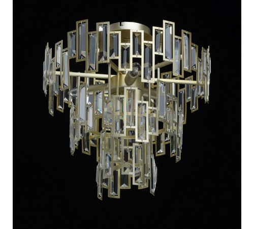 Потолочная люстра MW-Light Монарх 2 121010505 Потолочная люстра MW-Light Монарх 2 121010505
