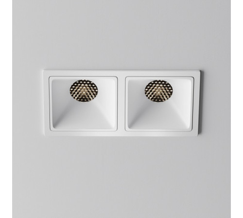 Встраиваемый светильник Maytoni Alfa LED DL043-02-10W4K-SQ-W-1 Встраиваемый светильник Maytoni Alfa LED DL043-02-10W4K-SQ-W-1